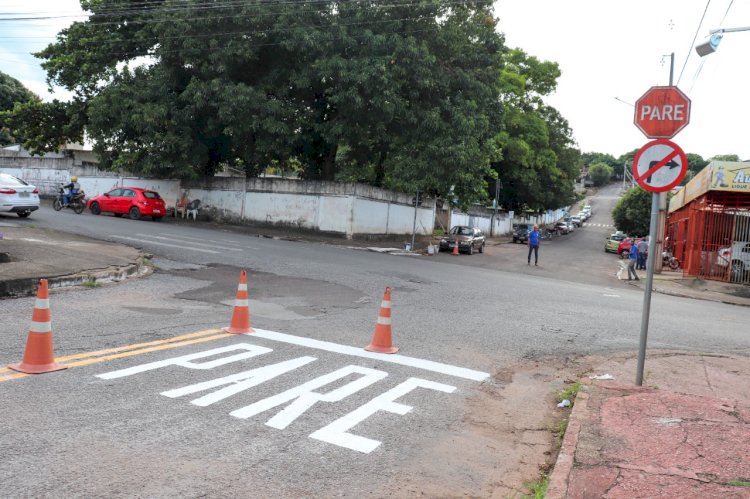 Prefeitura de Barra do Garças reforça sinalização de trânsito próximo às escolas