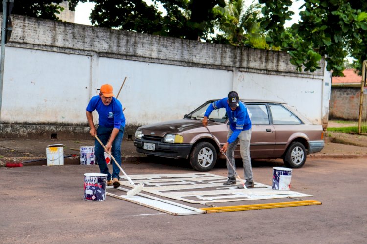 Prefeitura de Barra do Garças reforça sinalização de trânsito próximo às escolas