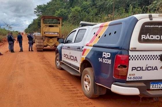 Policial militar é acusado de furtar trator esteira de fazendeiro em MT