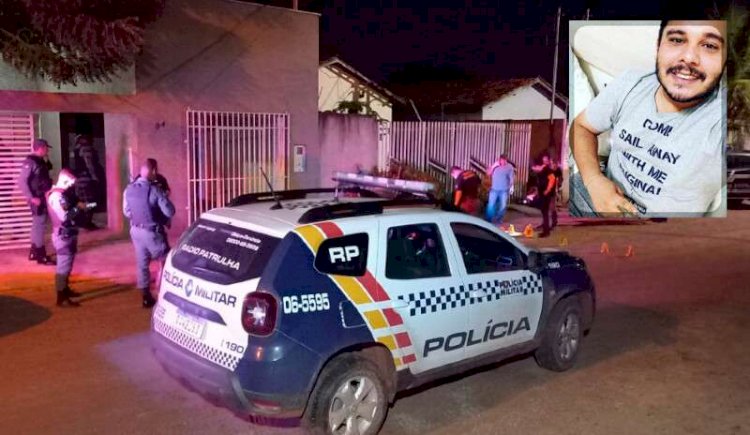 Homem é executado a tiros na porta de casa no interior de MT