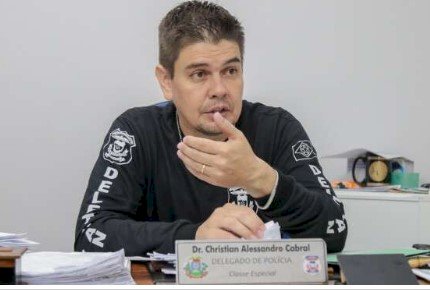 Namorada de agente morto a tiro será denunciada por dirigir embriagada