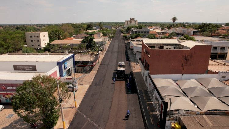 Av. Antônio Paulo da Costa Bilego recebe primeira fase do microrrevestimento no último sábado