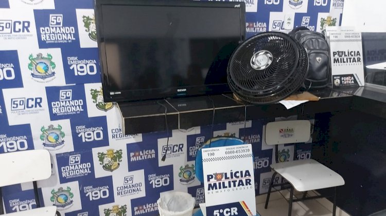 Homem furta tv e ventilador  e tenta vender na rua