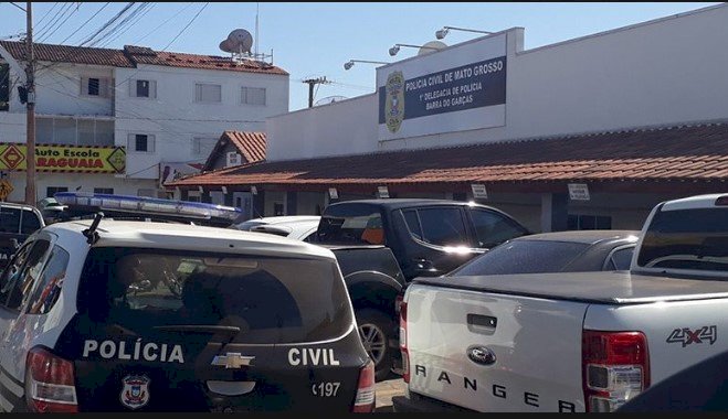 POLÍCIA CIVIL DE BARRA DO GARÇAS PRENDE 8 PESSOAS PELA PRATICA DE CRIMES PREVISTOS NA LEI DE DROGAS