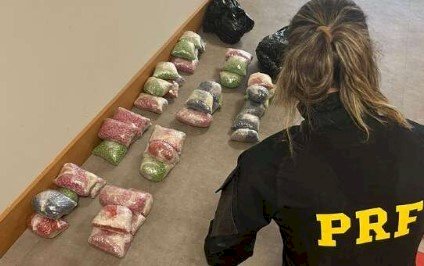 PRF realiza maior apreensão de ecstasy em MT; droga estava em caminhão-cegonha