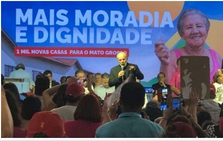 Lula sugere residenciais do “Minha Casa, Minha Vida” com piscina em Mato Grosso