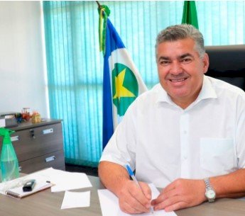 Com contas de 2023 aprovadas no TCE, gestão Adilson recebe elogios dos conselheiros