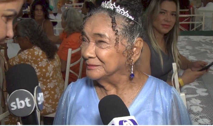 A prefeitura de Barra do Garças–MT realizou a festa da terceira idade na tarde de ontem.